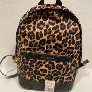 🚫SOLD🚫Michael Kors Cheetah Print Backpack🤎🖤